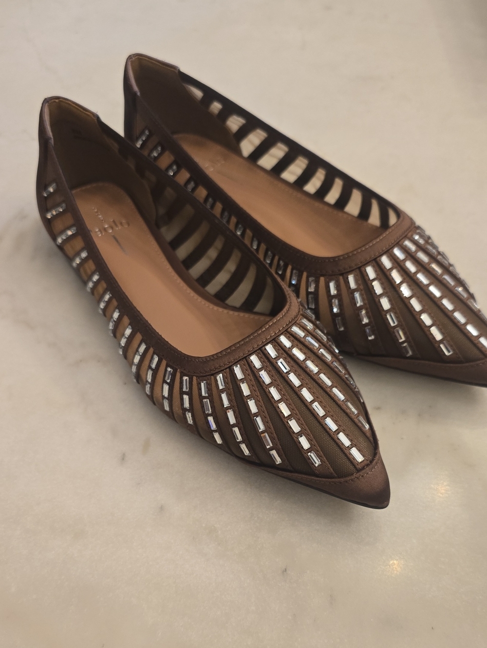 NIB Linea Paolo Noelle L Pointed Toe Flats. Chocolate Brown. Size 8M